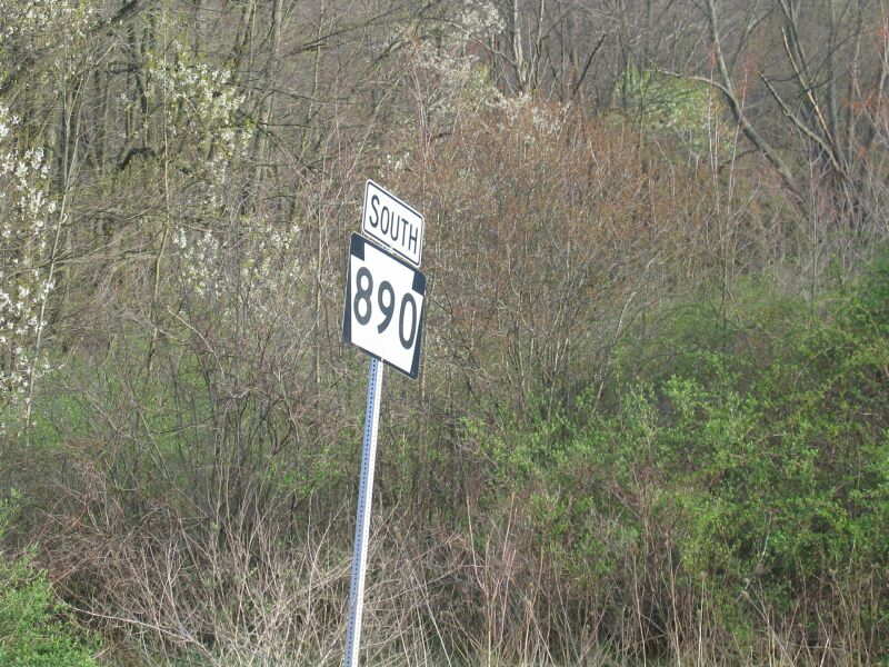 WhiteysHotel026.jpg24 APR 2004 - Whitey''s Hotel