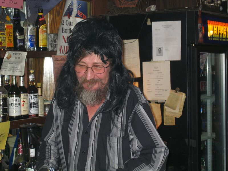 WhiteysHotel052.jpg24 APR 2004 - Whitey''s Hotel