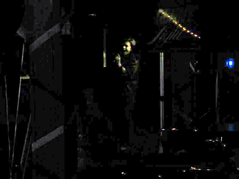 WhiteysHotel054.jpg24 APR 2004 - Whitey''s Hotel