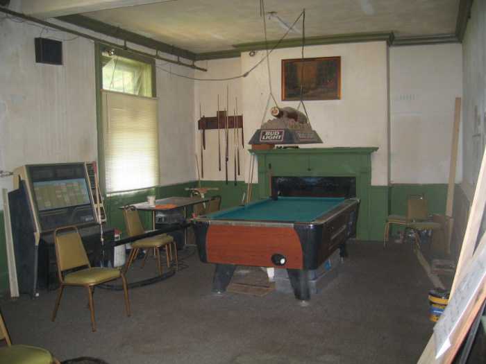 25Jul2005AugustineInn001.jpg11 Aug 2005 - Augustine Inn