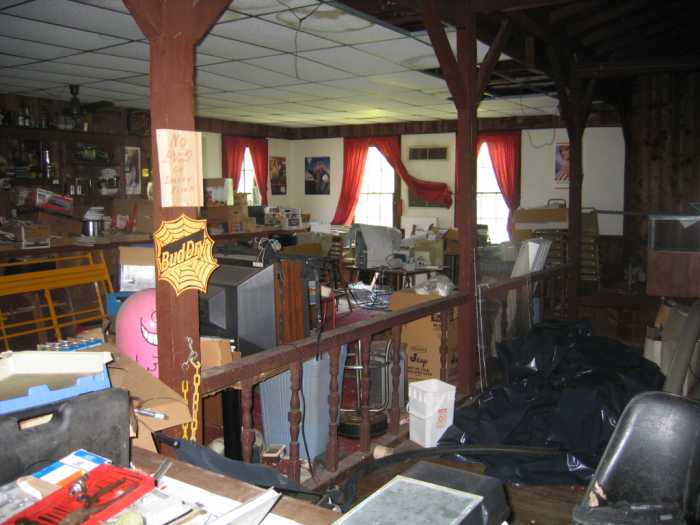 25Jul2005AugustineInn017.jpg11 Aug 2005 - Augustine Inn