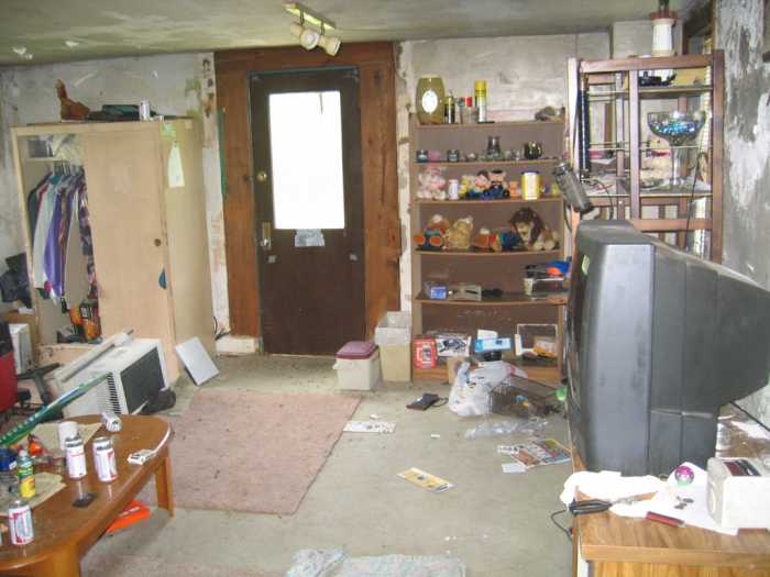 25Jul2005AugustineInn036.jpg11 Aug 2005 - Augustine Inn