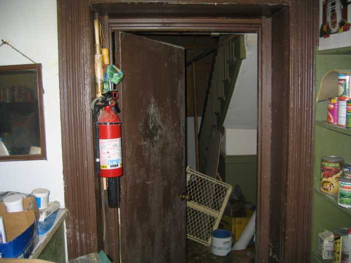 25Jul2005AugustineInn043.jpg11 Aug 2005 - Augustine Inn