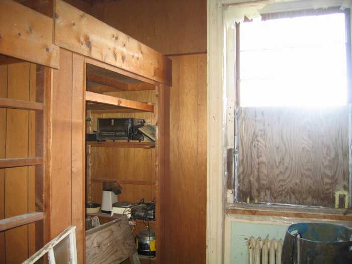 25Jul2005AugustineInn068.jpg11 Aug 2005 - Augustine Inn