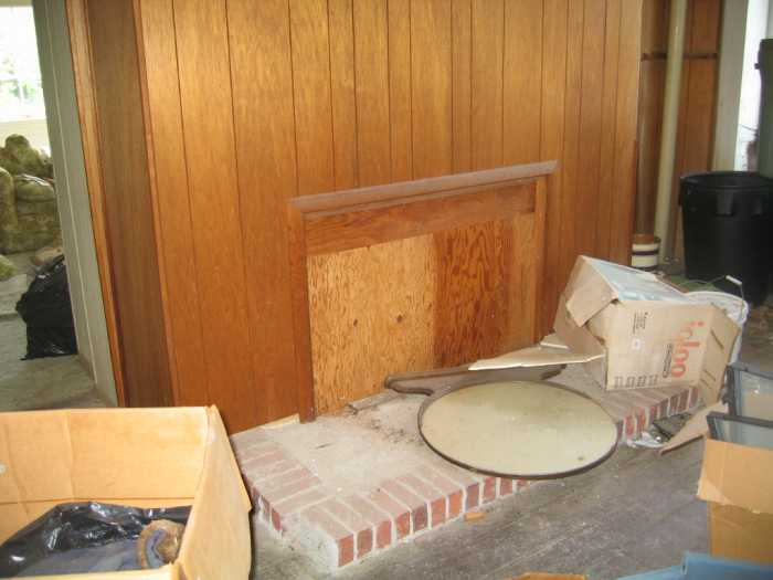 25Jul2005AugustineInn072.jpg11 Aug 2005 - Augustine Inn