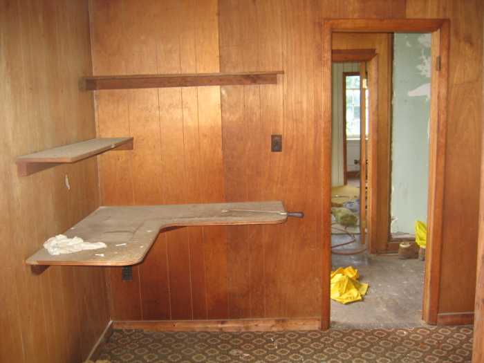 25Jul2005AugustineInn080.jpg11 Aug 2005 - Augustine Inn