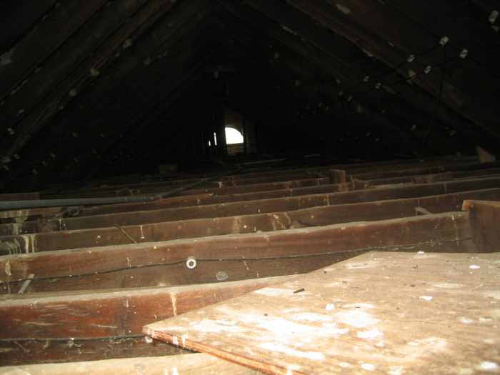 25Jul2005AugustineInn110.jpg11 Aug 2005 - Augustine Inn