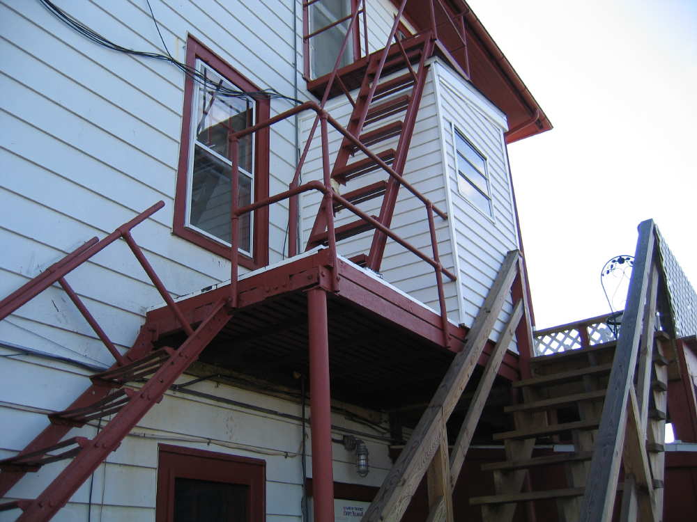 Stones14.jpgStones Lounge