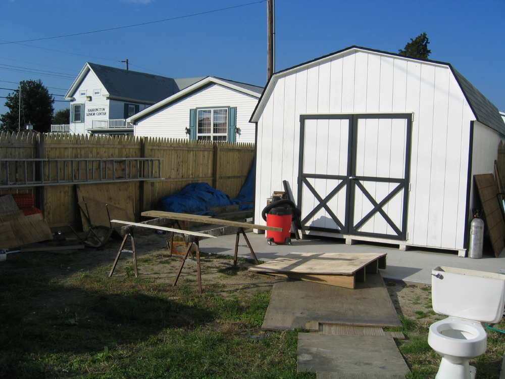 Stones16.jpgStones Lounge