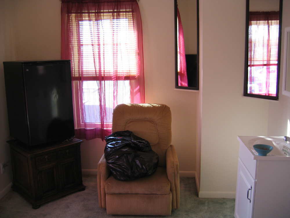 Stones3.jpgStones Lounge