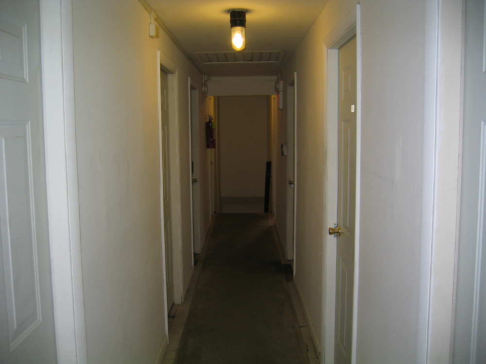 Stones4.jpgStones Lounge