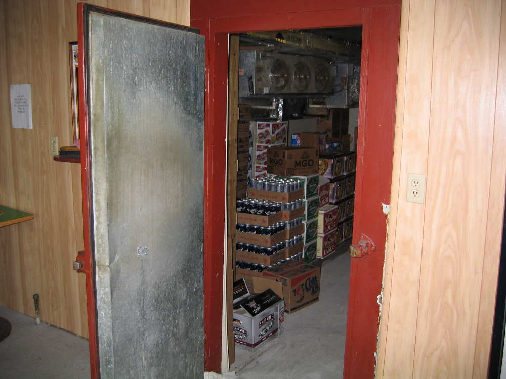 Stones9.jpgStones Lounge